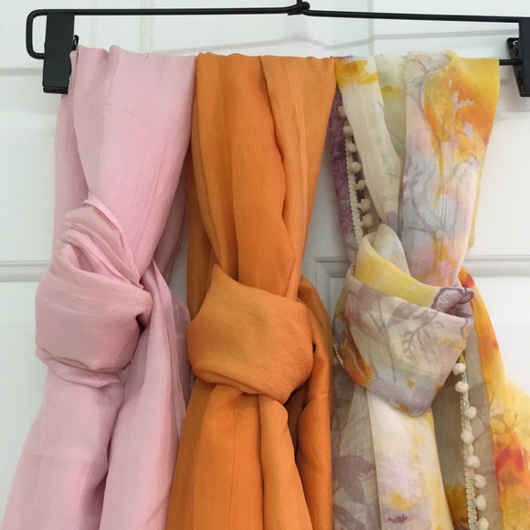 Scarf bundle - Picture 2 of 4